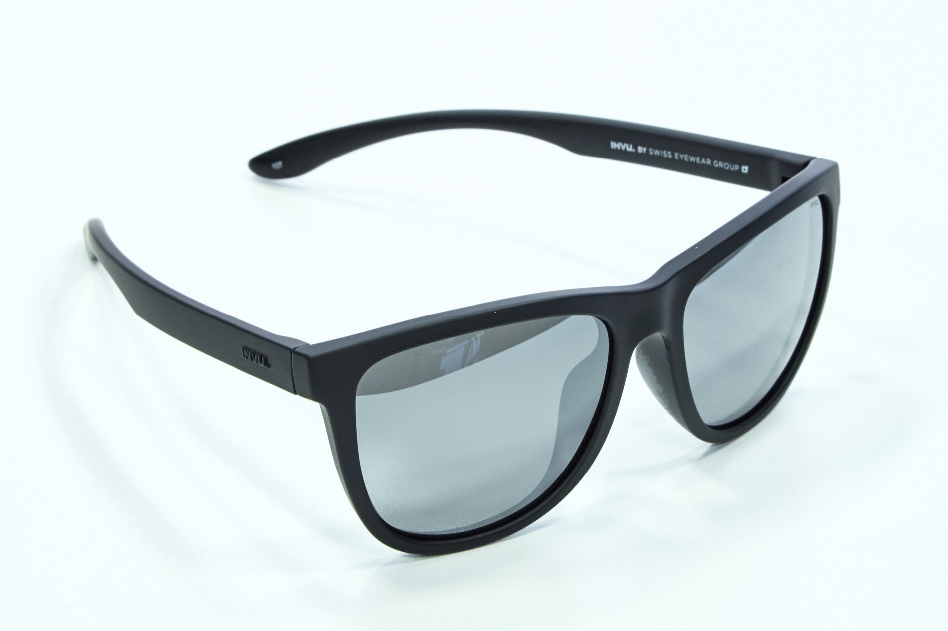 Солнцезащитные очки  Invu A2800A (+) - 2